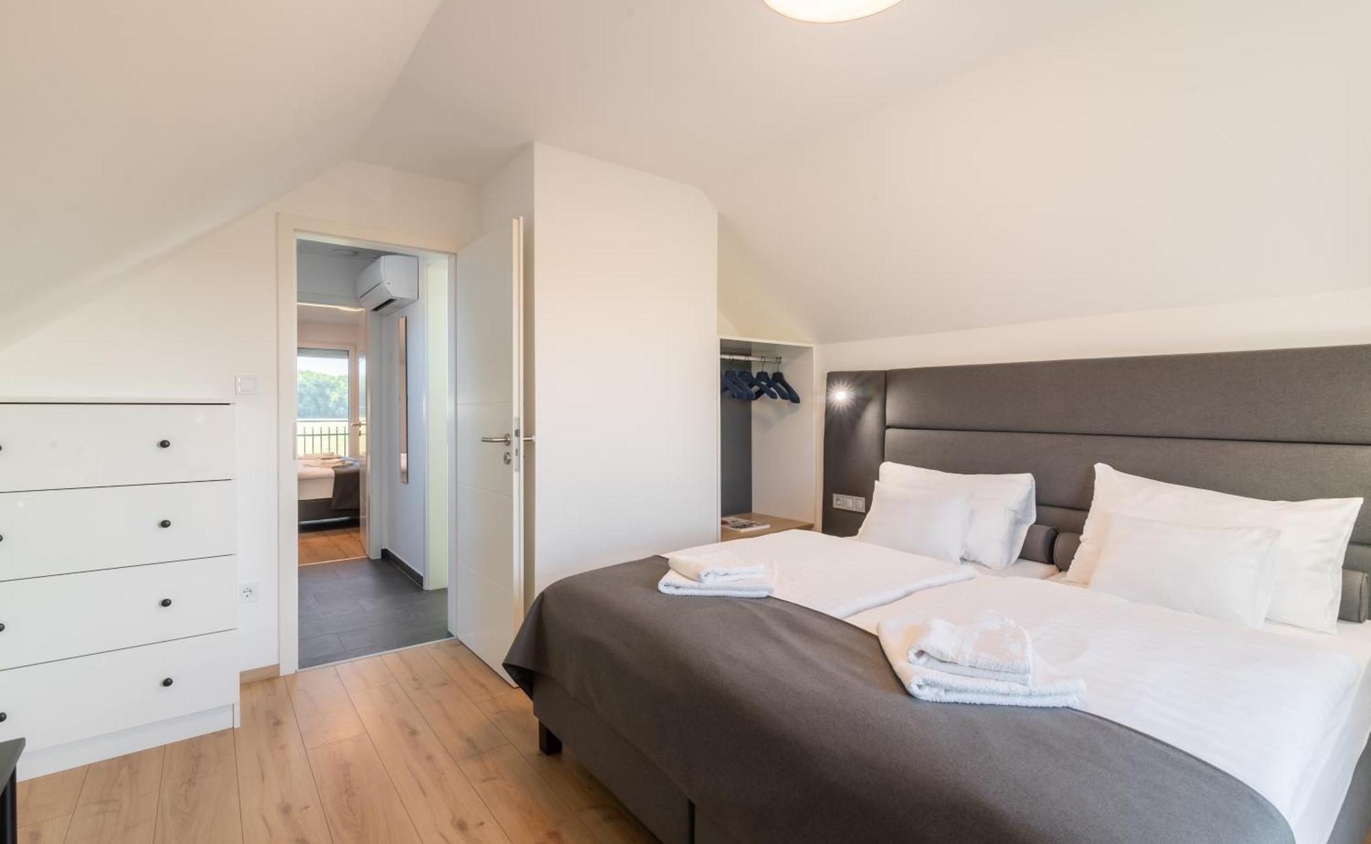 Ugo Apartman Halászi Exterior photo